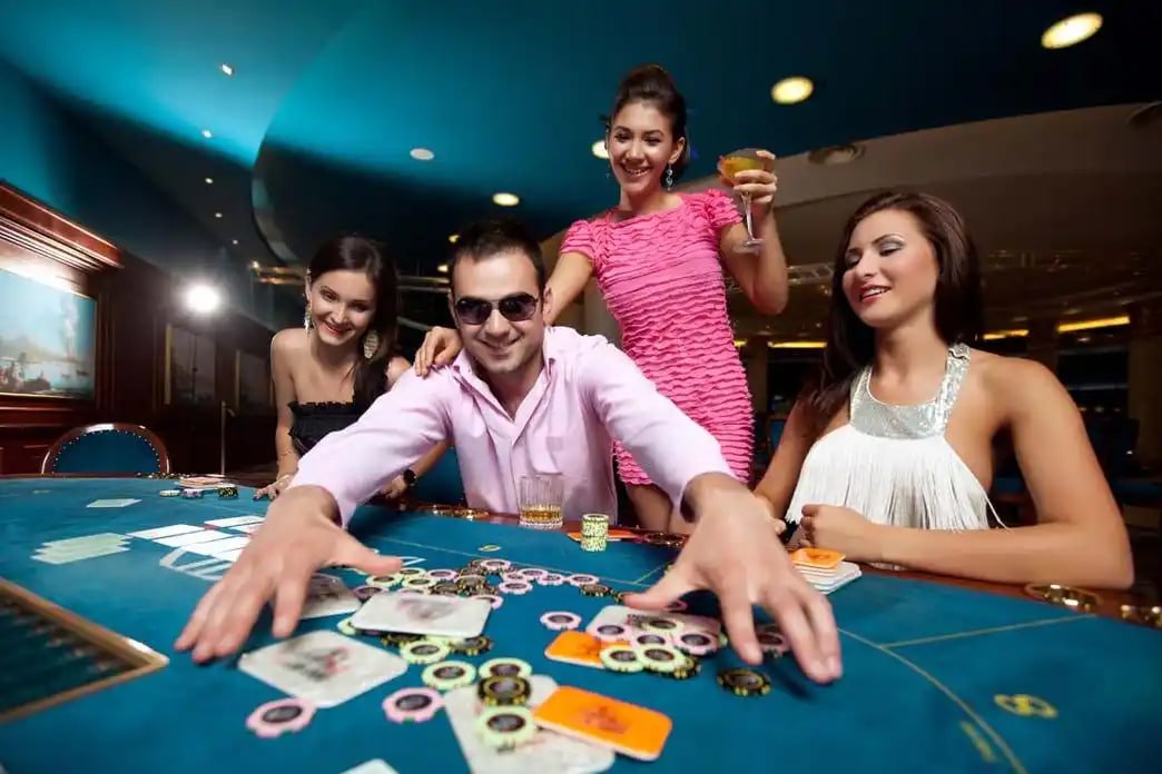 Filipino player enjoying 696jili sports betting and live casino on a mobile browser